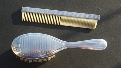 BB Baby Taufe Christofle Toilettenset Metallkamm und Bürste silber
