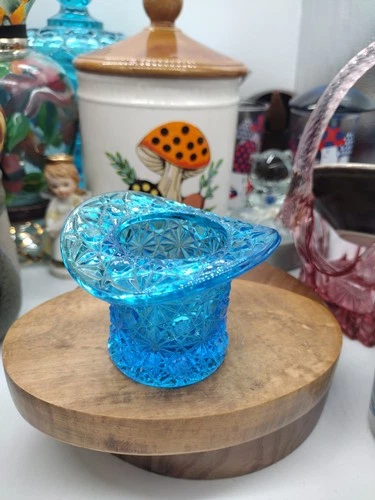 Vintage Fenton Daisy & Button Top Hat Glass Toothpick Trinket Holder Aqua Blue