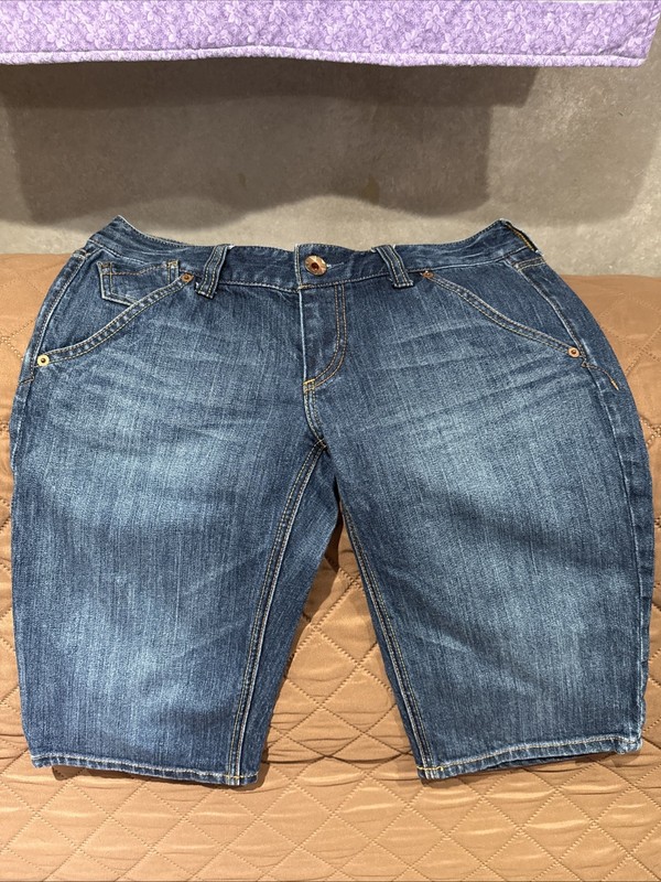 X2 Quality denim Bermuda Shorts Size 8