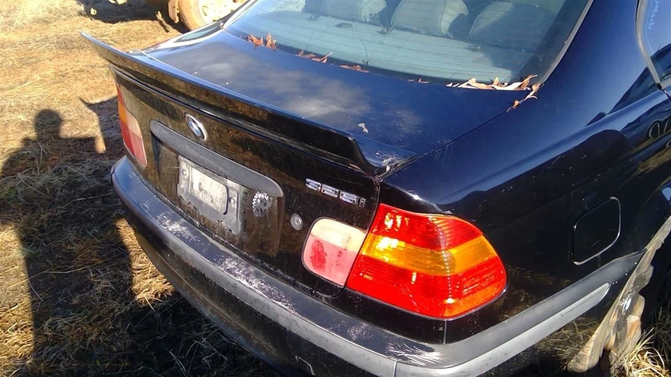 Trunk/Hatch/Tailgate Sedan Canada Market Fits 01-05 BMW 320i 222709 - Image 3 of 4