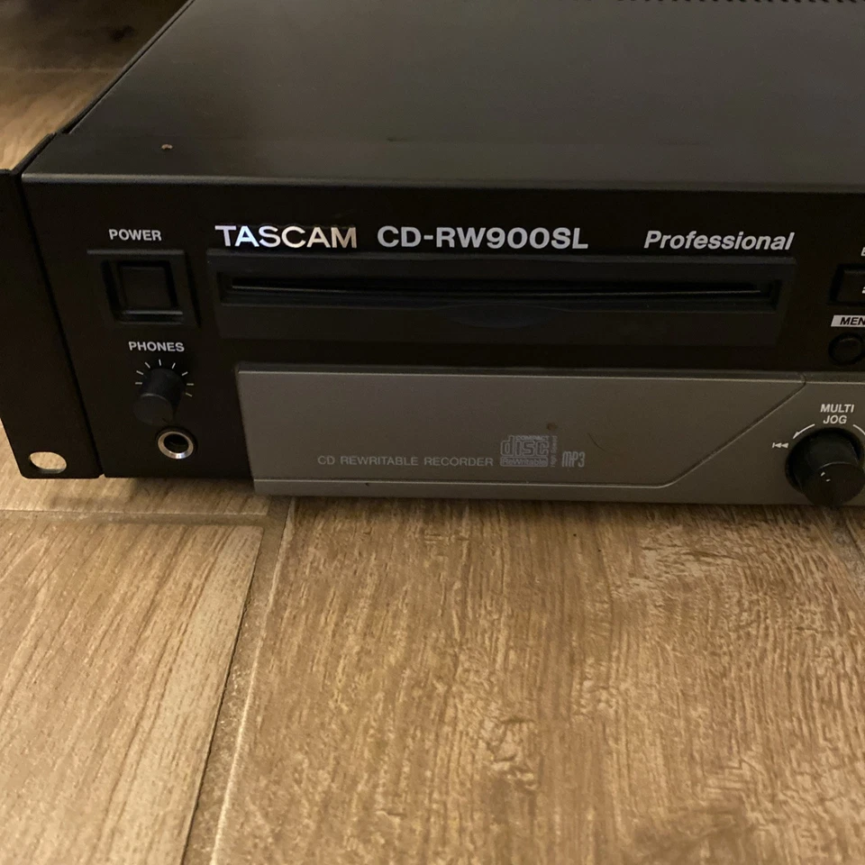 Tascam CD-RW900SL Professional CD-R/RW Recorder/Player with Power Cord - Image 2 of 4