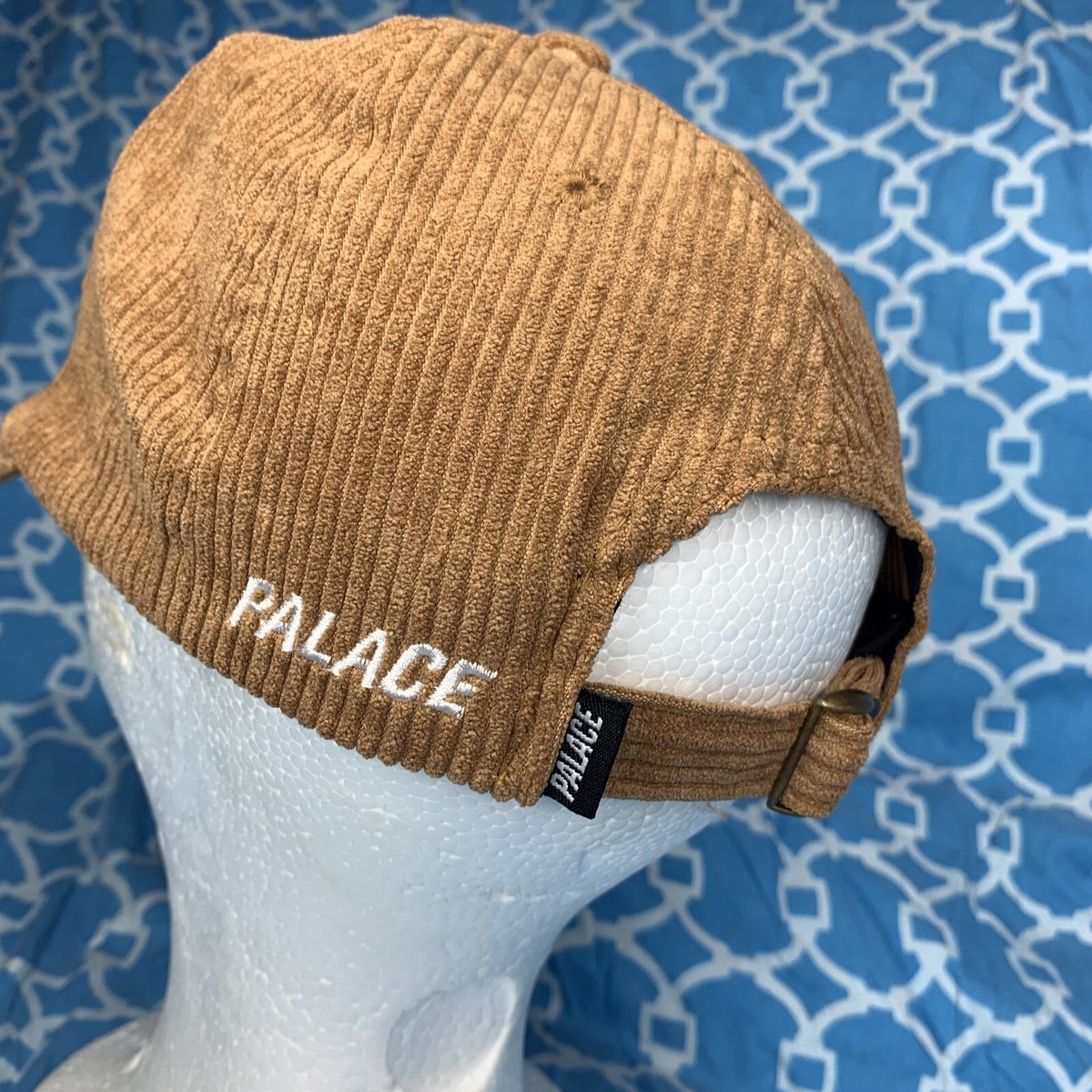Palace Men's corduroy hat SnapBack strap back skateboards Palace Men's corduroy hat SnapBack strap back skateboards