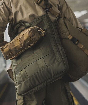 BRIEFING × BEAMS PLUS /COCKPIT BAG BEAMS PLUS (BEAMS PLUS) [Special order] BRIEFING / COCKPIT