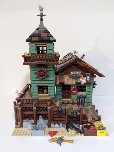 2017 LEGO Ideas #21310 Old Fishing Store Complete? w/ Box, Manual - Retired - Picture 4 of 12