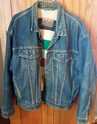 VINTAGE LEVI'S BLUE DENIM REVERSIBLE 