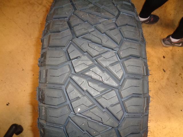 Nitto Ridge Grappler 265/65R18 Tire for sale online | eBay