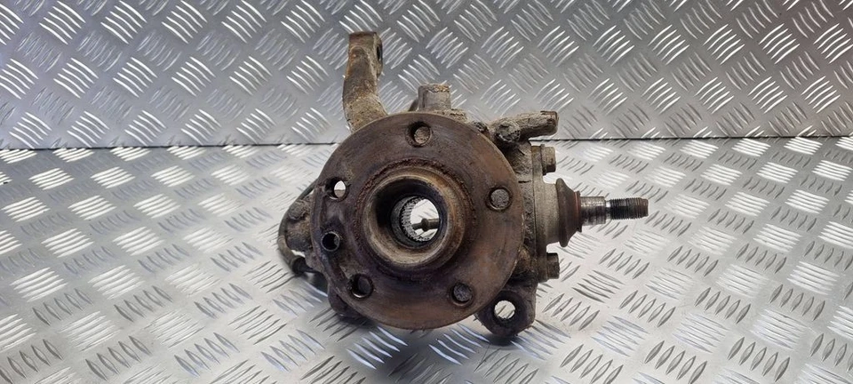 Volkswagen Transporter - Caravelle T4 1998 Front Knuckle Diesel TPT74670 - Image 2 of 3