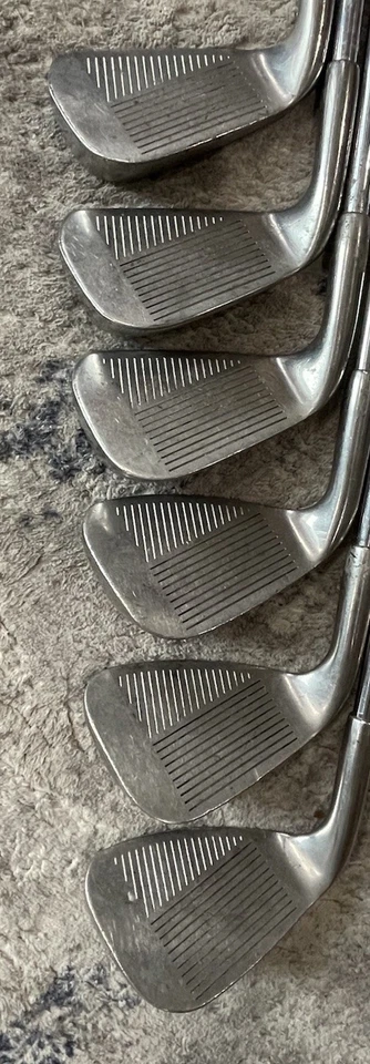 Hierros de golf Lynx Liberty de colección 17-4 5-PW acero inoxidable diestro acero regular usados en excelente estado Foto 3 de 4