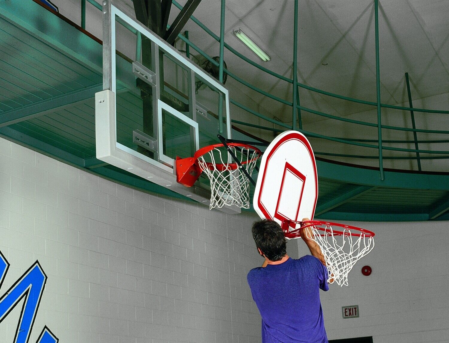 Picture 5 of 8