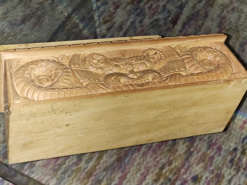 Hand Made Antique/Carved Wood Jewelry/Trinket Box 9.75 X 3.5 X 4.5 Inches - Picture 7 of 23