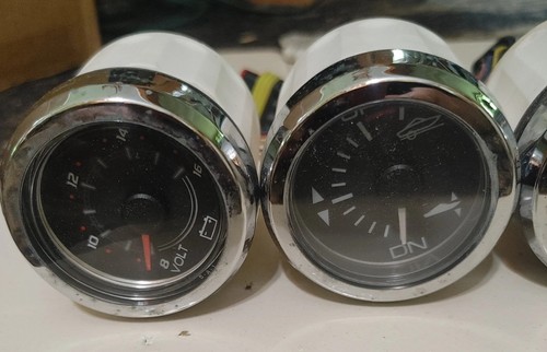 Set Mercury Smartcraft VDO Gauges 2" Silver Volt Temp Trim Gauge 879921K21 OEM - Picture 2 of 4