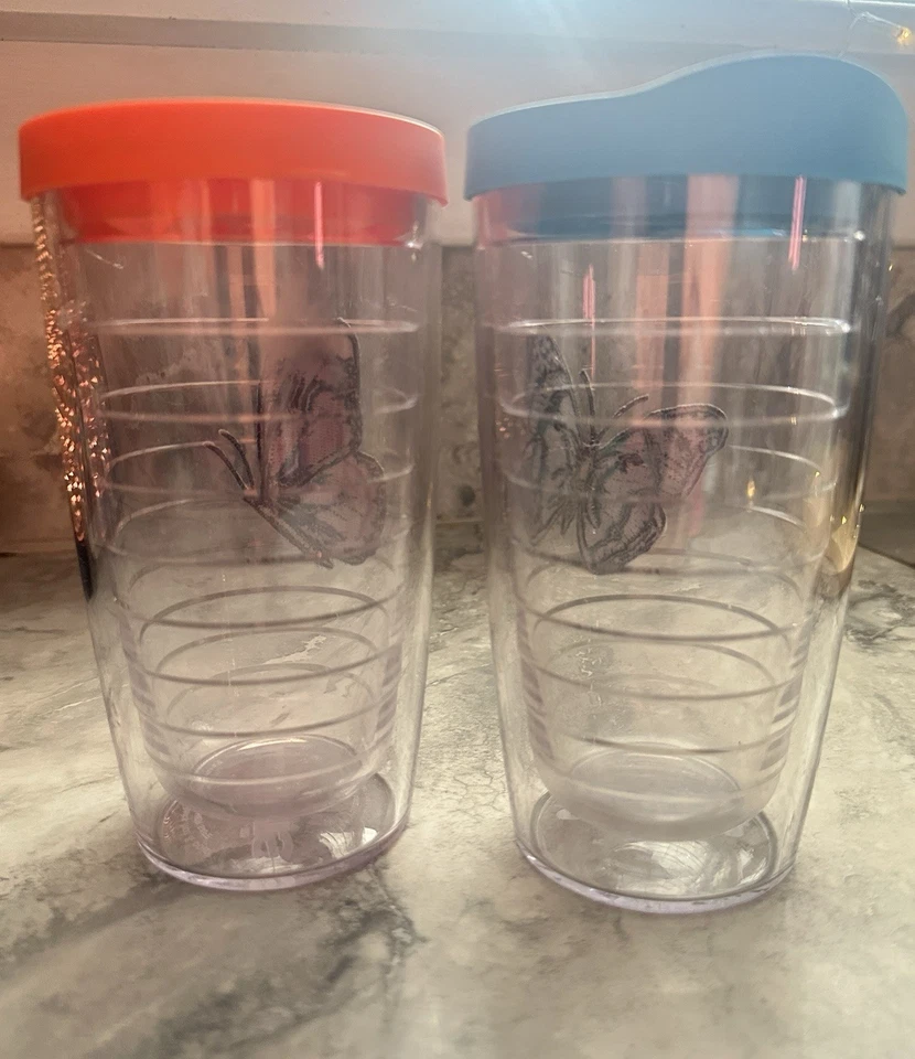 Juego de 2 vasos Tervis 16 oz - diseño mariposa (púrpura y turquesa) con tapas Foto 4 de 4