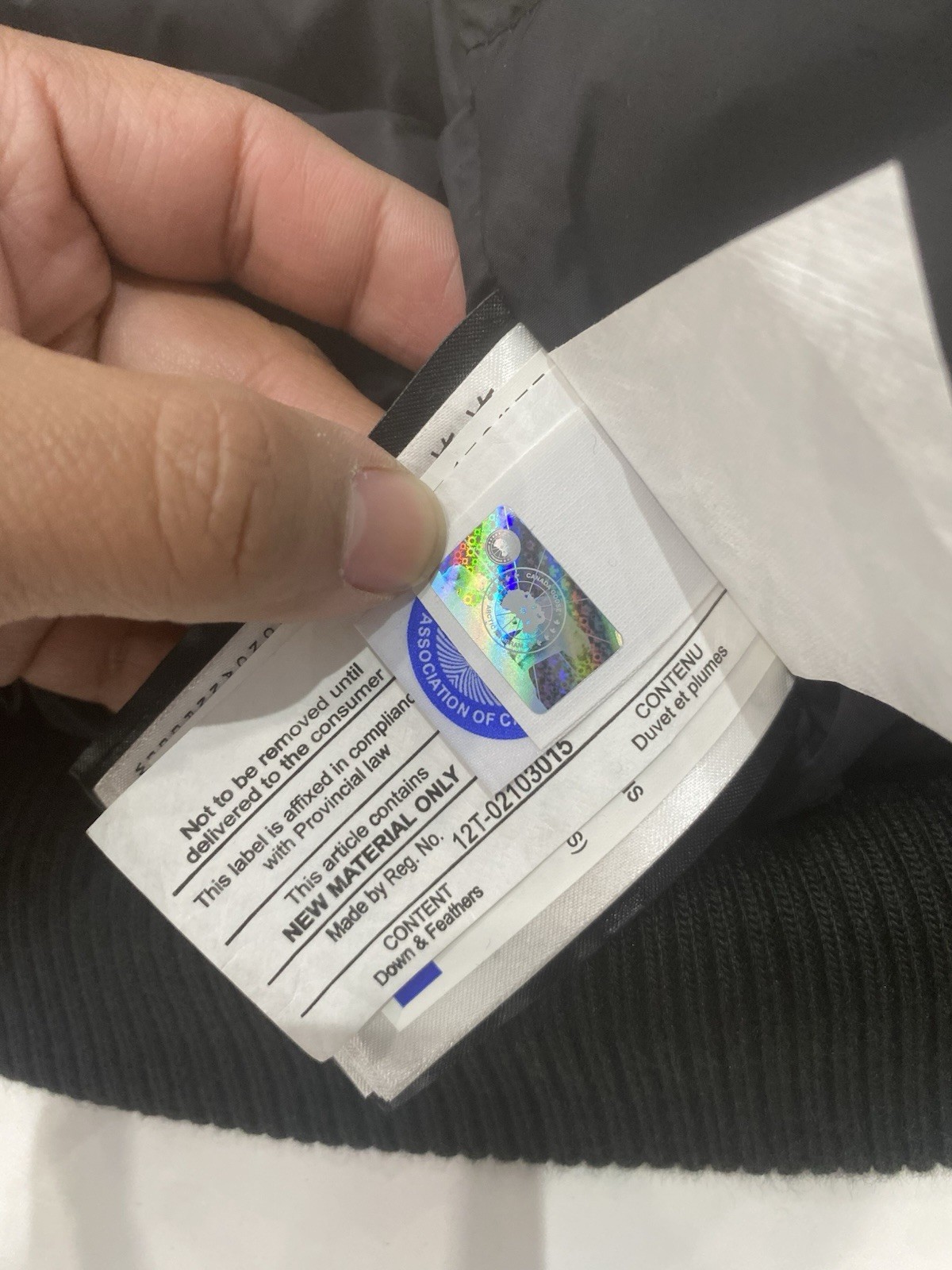 Canada Goose Men’s Chilliwack Bomber Jacket Military Green XS NWT thumbnail 9