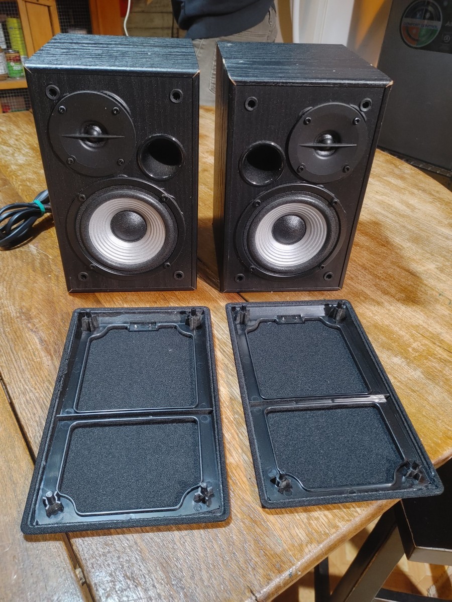 Edifier R980T 24 Watt Active Multimedia Speaker System Tested