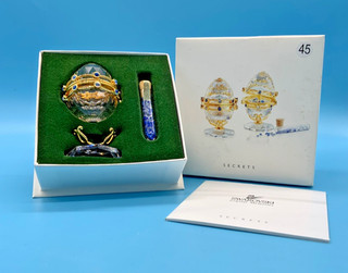 SWAROVSKI SECRETS – EGG WITH A GARLAND OF GOLD 253442