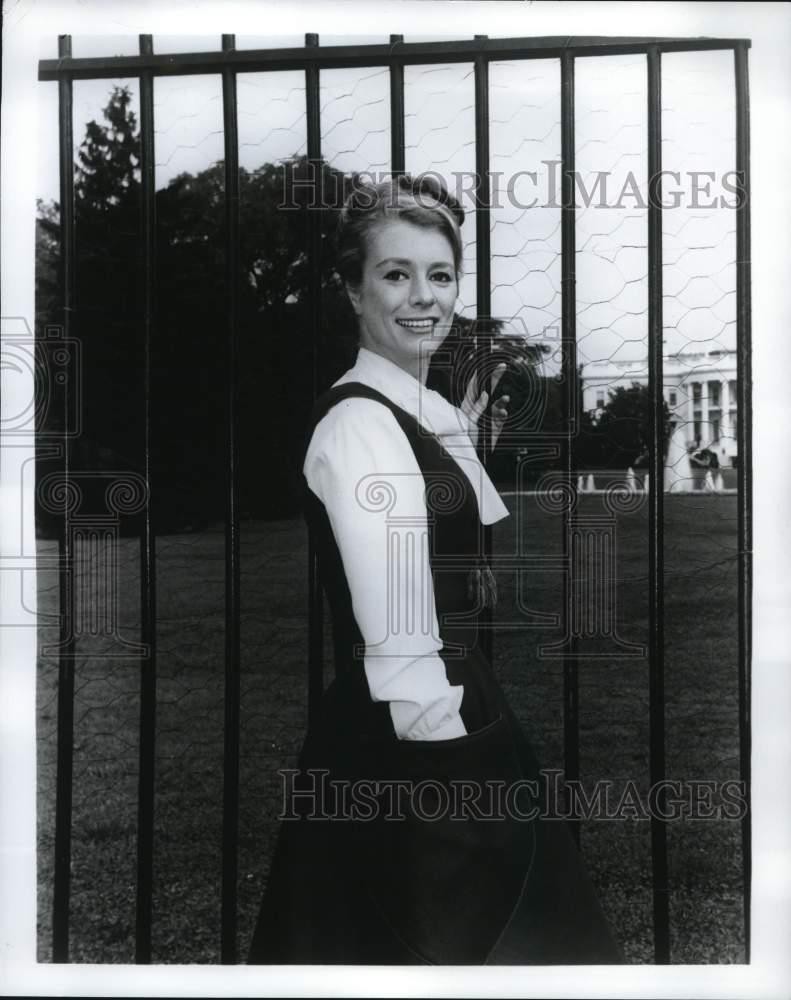 1964 Press Photo Actress Inger Stevens stars on 