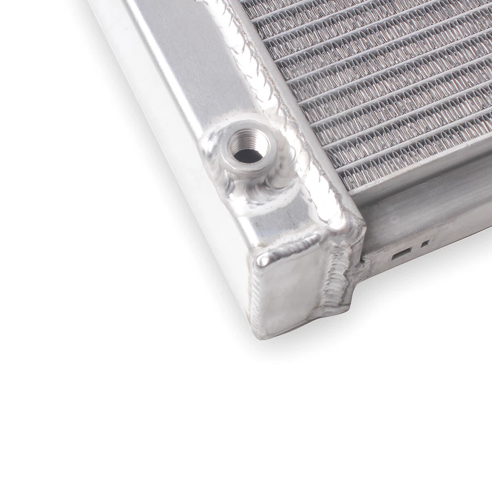 Radiador de 3 filas para camioneta Chevy C/K 10/20/30 73-87 GMC G10 G20 P20 P30 Foto 3 de 4