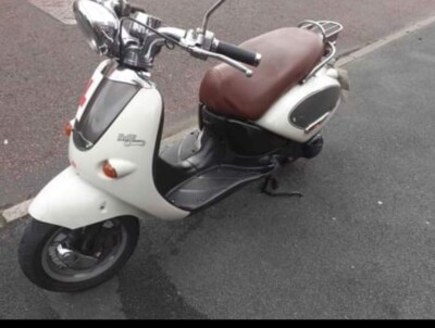 aprilia habana mojito custom 125cc UK