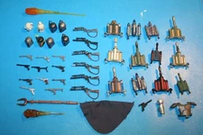 STAR WARS MODERN WEAPONS 2 PC 'BLASTERS" STAFF/ACC JANGO FETT BOBA FETT FIGURE