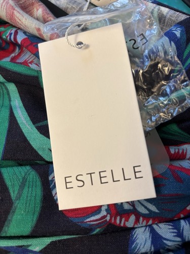ESTELLE 22 S/less Top - NEW! - Picture 6 of 11