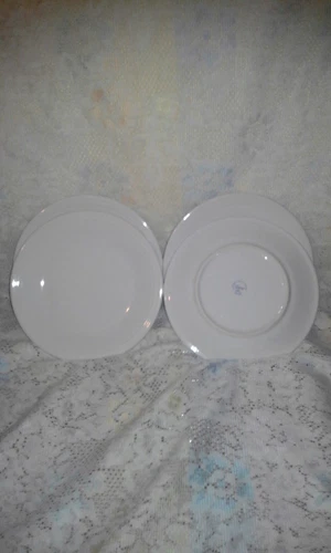 4 DINNER PLATES set lot white HOMER LAUGHLIN FIESTA WARE 10.5" NEW