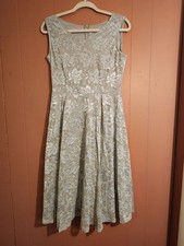 Noctflow Women's Medium Gray Lace Lined Fit & Flare Midi Dress