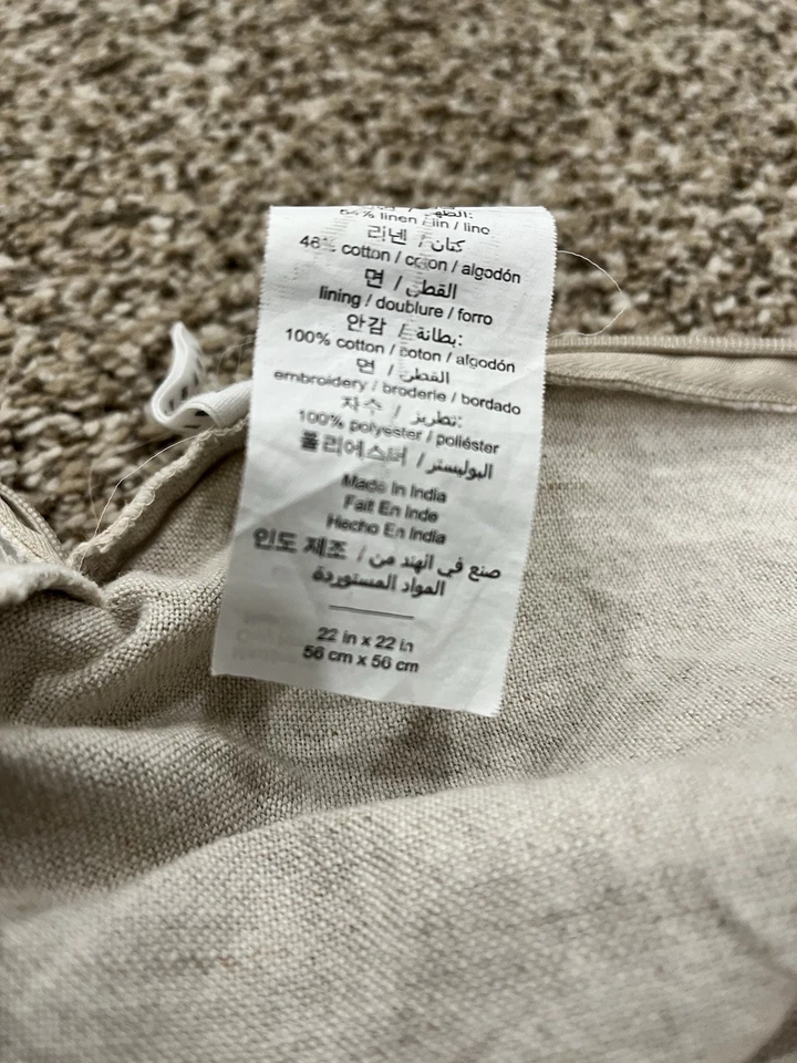 Pottery Barn Reilley 22x22 Pillow Cover Beige And Blue - Image 4 of 4