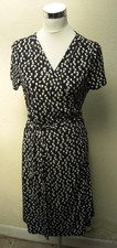  Mango wrap dress size Medium navy with white seed head print 