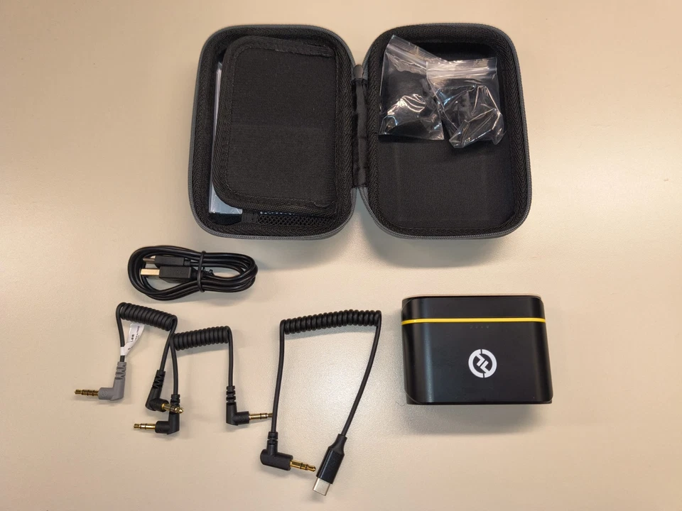 Hollyland Lark M1 Wireless Lavalier Microphone/ 2.4GHz Noise Cancellation 656ft. - Image 2 of 2