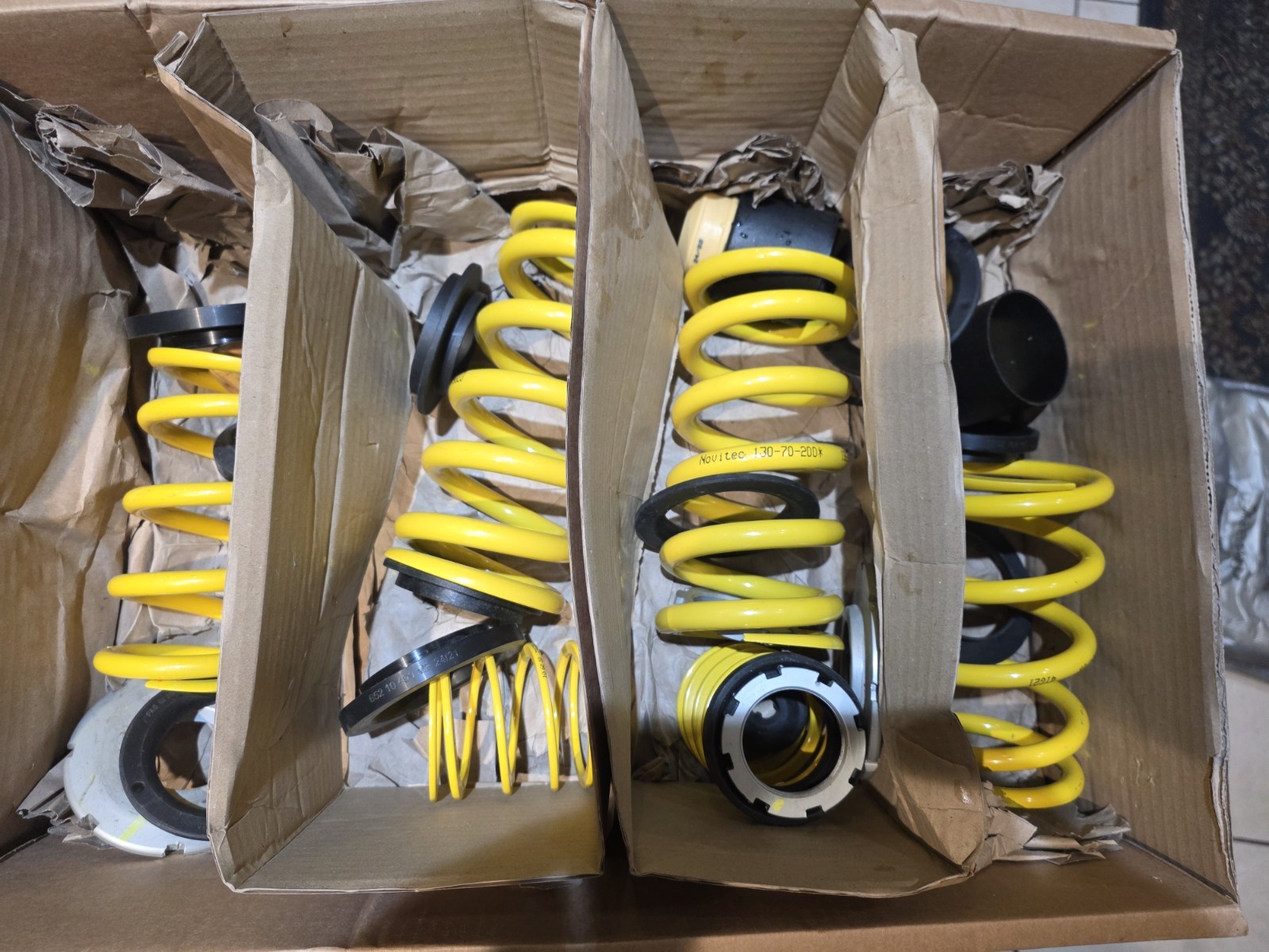 NOVITEC SPORT SUSPENSION SET FOR FERRARI SF 90 XX SPIDER & XX STRADALE SPRINGS