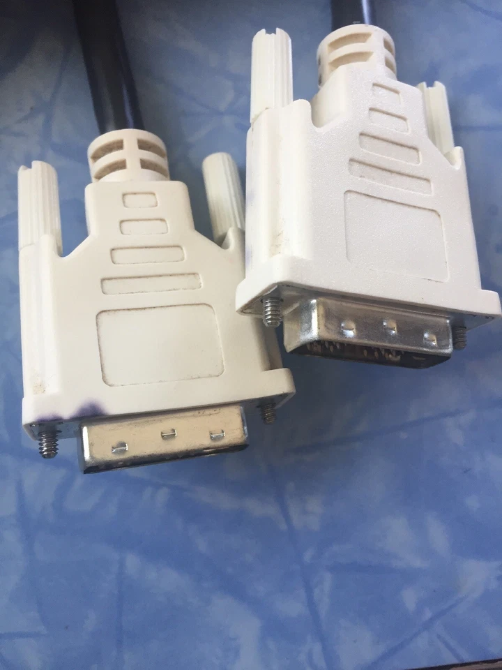 Genuine HP Hewlett Packard 19 Pin Male-Male DV004J DVI Digital Cable PREOWNED - Image 4 of 4