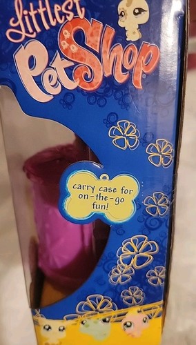 New boxed Littlest Pet Shop Rabbit 582 and Raccoon 583 Portable Pals Gift Set - Picture 10 of 13