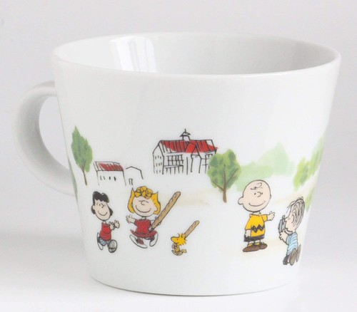 Peanuts Snoopy Travel Coffee Mug Cup Paris France 370ml Made in Japan - Picture 2 of 4