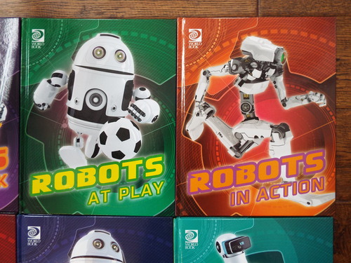 Lot 10 World Book Children's Series About ROBOTS Complete Set Retail $149.99 - Picture 4 of 6