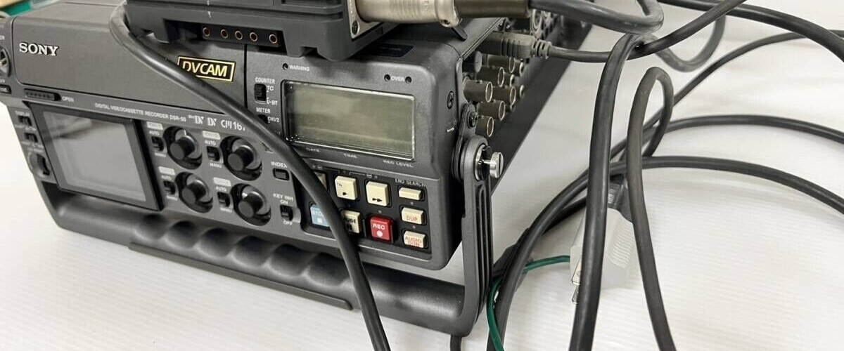 ベース SONY DSR-50 maxresdefault.jpg