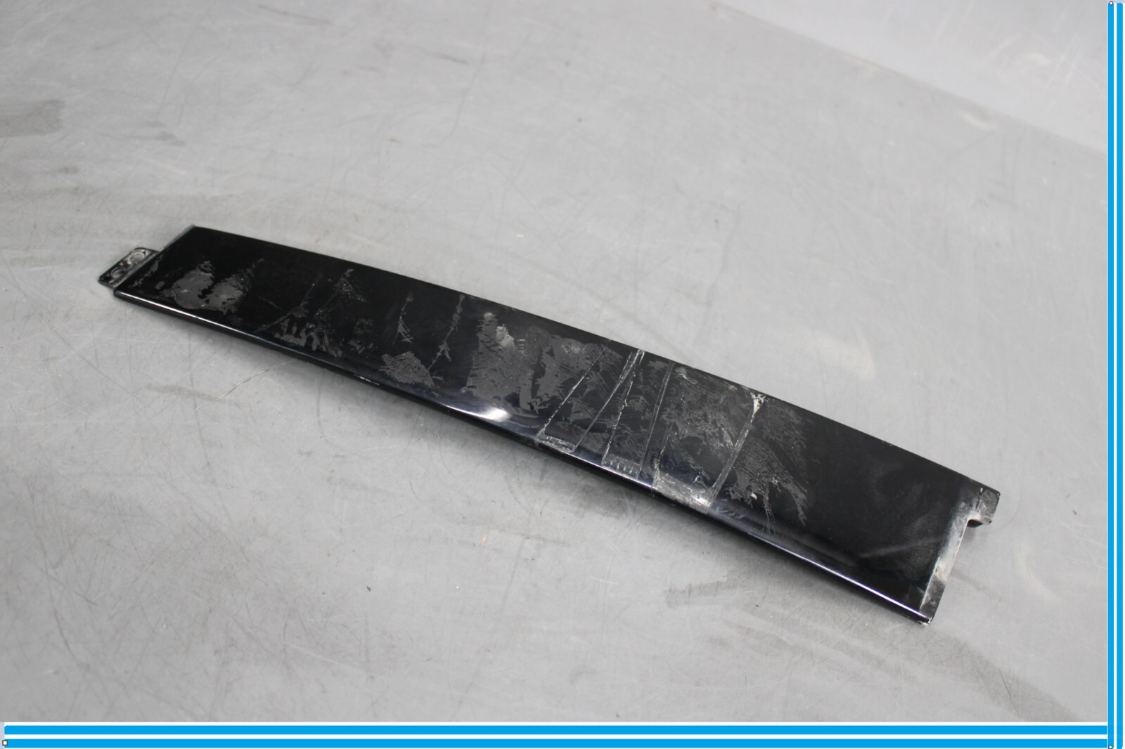 Bentley Continental 2006-2012 Front Right Pillar cover Black