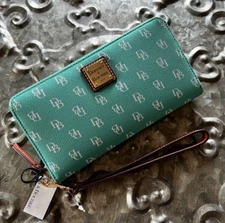 DOONEY & BOURKE~Large Zip Around Wristlet Wallet~GRETA MONOGRAM~SEAFOAM~NEW&BOX!