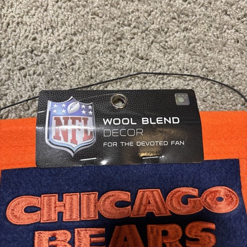 NFL Chicago Bears Heritage Pennant Banner Winning Streak 31 1/2x7 7/8in - Picture 2 of 7