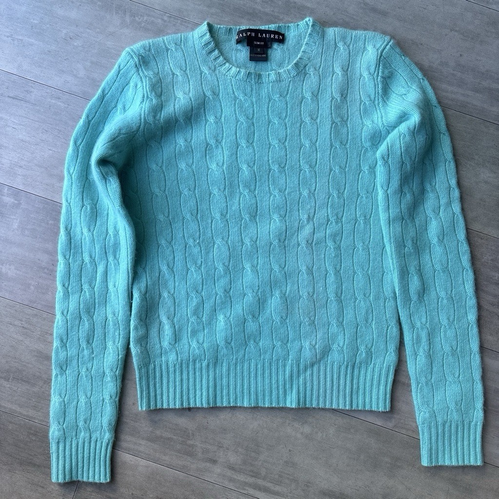 Turquoise cable knit cashmere crewneck sweater, slim fit