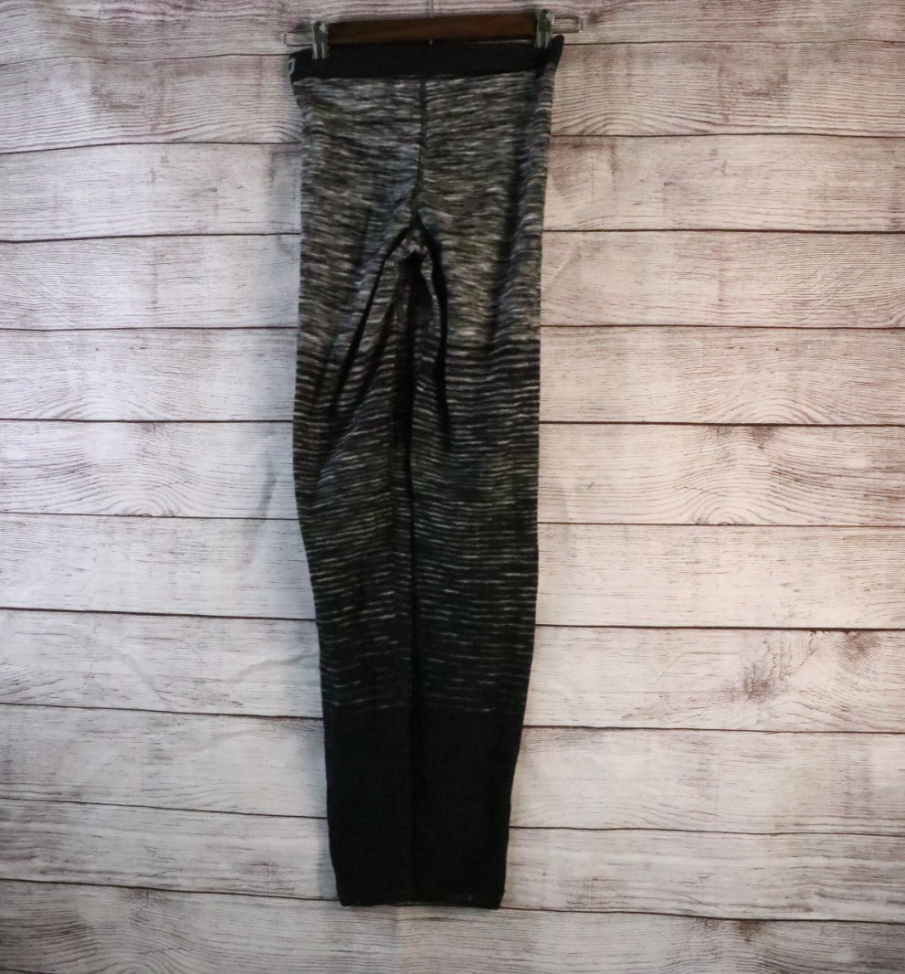 Nike Pro Small Hyper Warm Patterned Workout Gray … - image 4