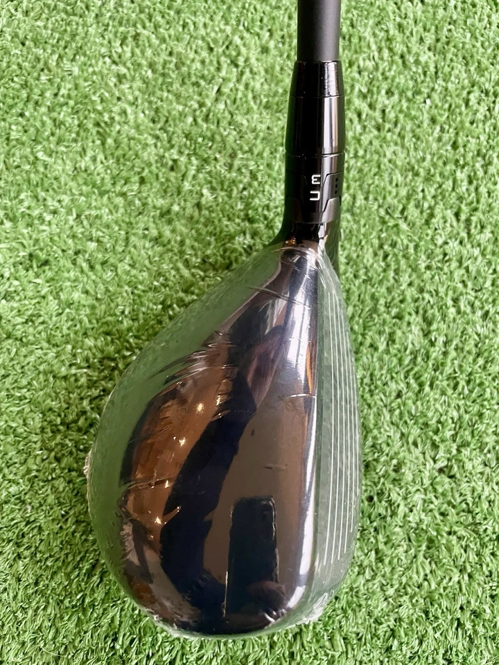 Titleist GT2 Hybrid 5 Rescue Regular Flex Right Handed Mens Golf Club - Image 4 of 4