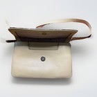Foto 10 di 16