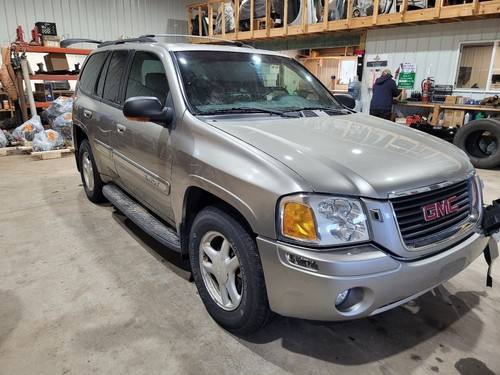 2002 GMC Envoy Interior Roof Lights / Reading Lamps - Picture 11 of 12