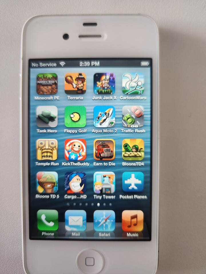 ULTIMATE Nostalgic iOS Experience! Rare custom-built iPhone 4S! (16GB ...