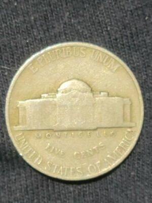 1946年 Jefferson nickel error s-l400.jpg