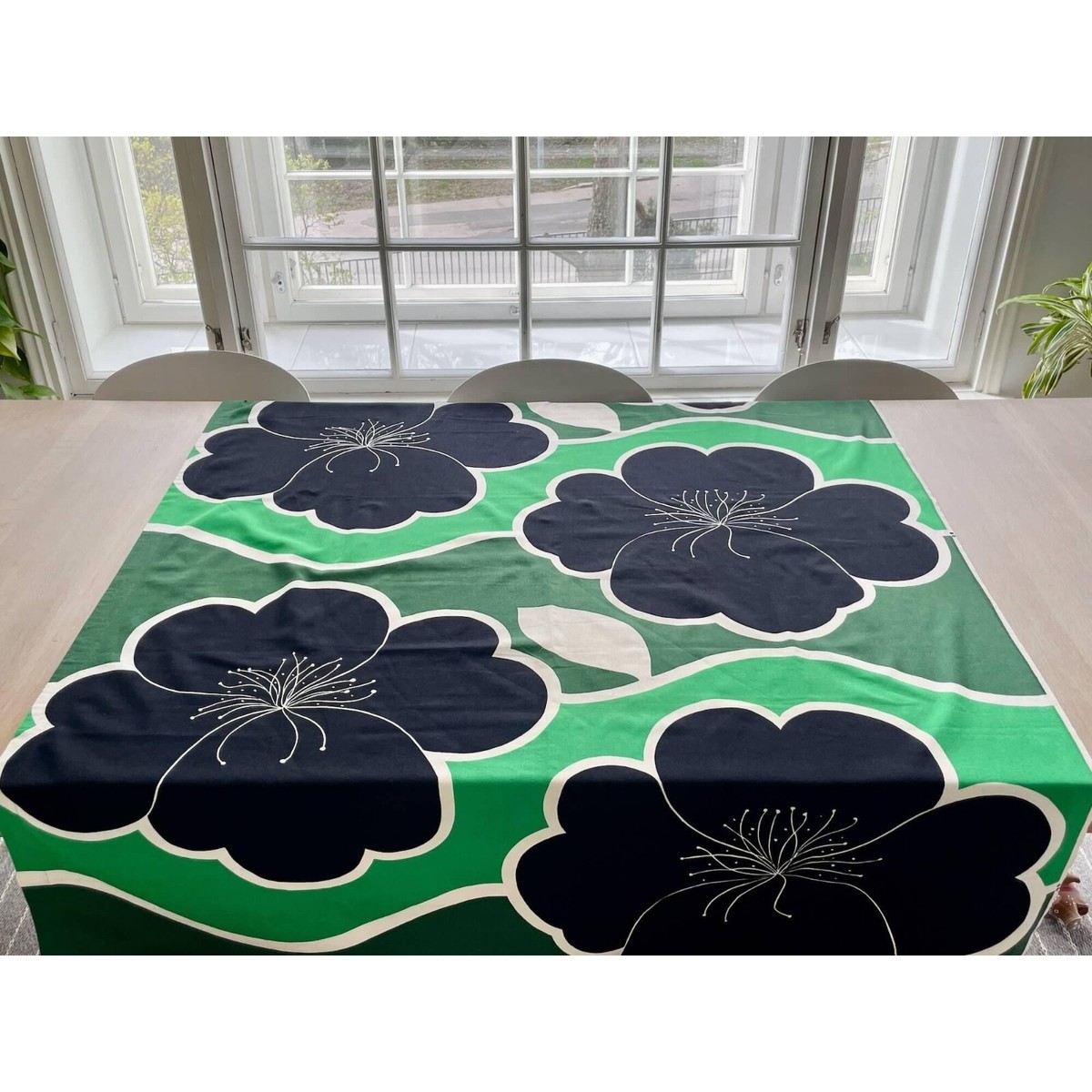 Nappe vintage finlandaise Tampella, grand tissu coton fleuri