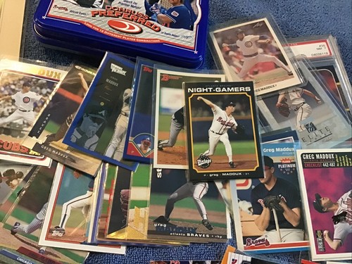 Lot of 50 Different GREG MADDUX Baseball Cards HOF PSA RCs More - Picture 4 of 7