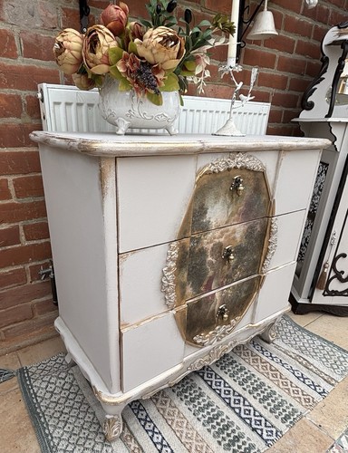 French Chest Of Drawers Crafted Delivery available - Picture 2 of 5