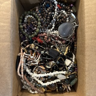 Huge Lot Of Stone Shell Natural Jewelry Some 925 Clasps! All Wearable! 5.3lbs!