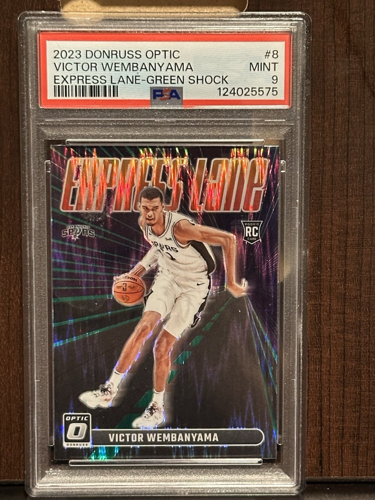 2023 Panini Donruss Optic - Express Lane Victor Wembanyama Green Shock Prizm RC